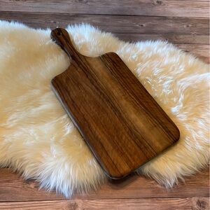 Berard French Olivewood Handcrafted Cutting Board with Handle ~ 17.5”